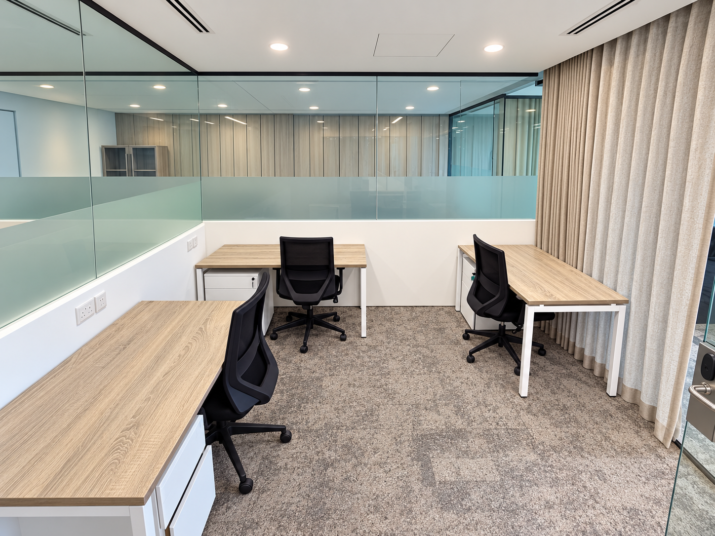 Room 1102 with internal setting, 3 workstations at HarbourFront Tower 2