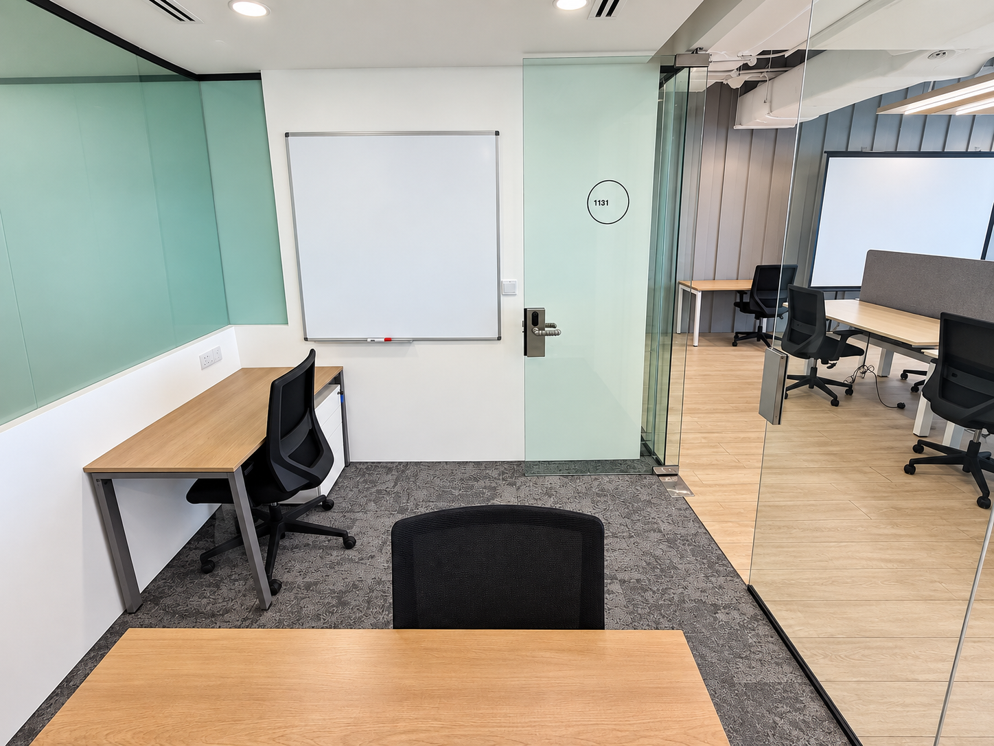 Room 1131 with internal setting, 2 workstations at HarbourFront Tower 2