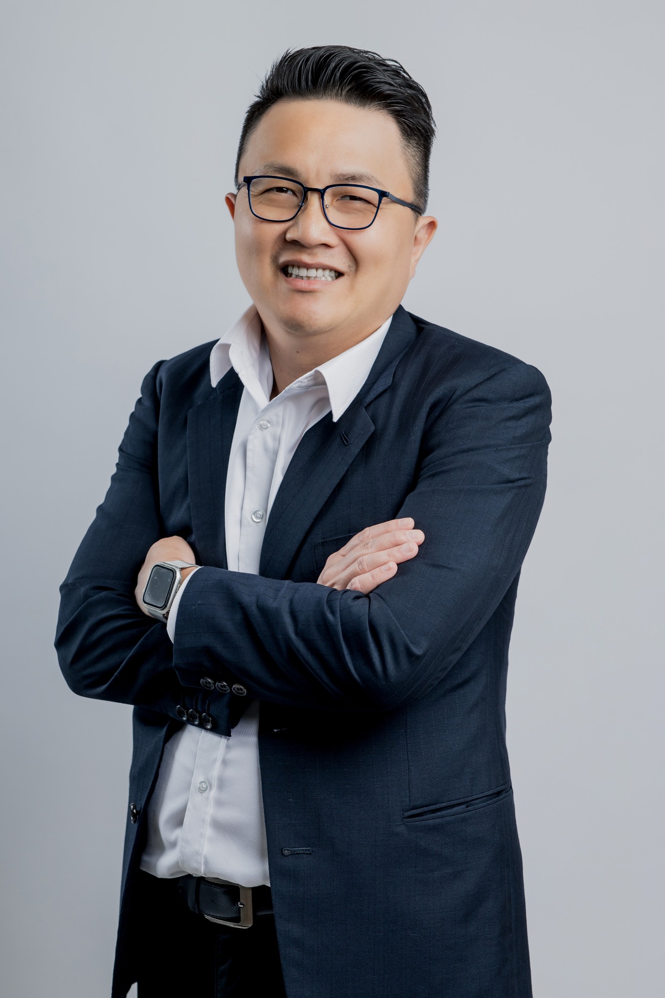 Kok Peng, office leasing adviser at She Leases CBD